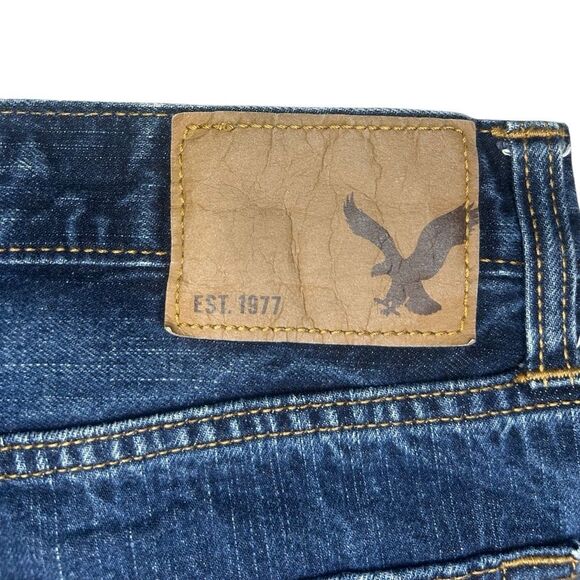 American Eagle Outfitters Blue Slim Straight Jeans Size 30/32 Dark Wash Denim - Picture 5 of 10